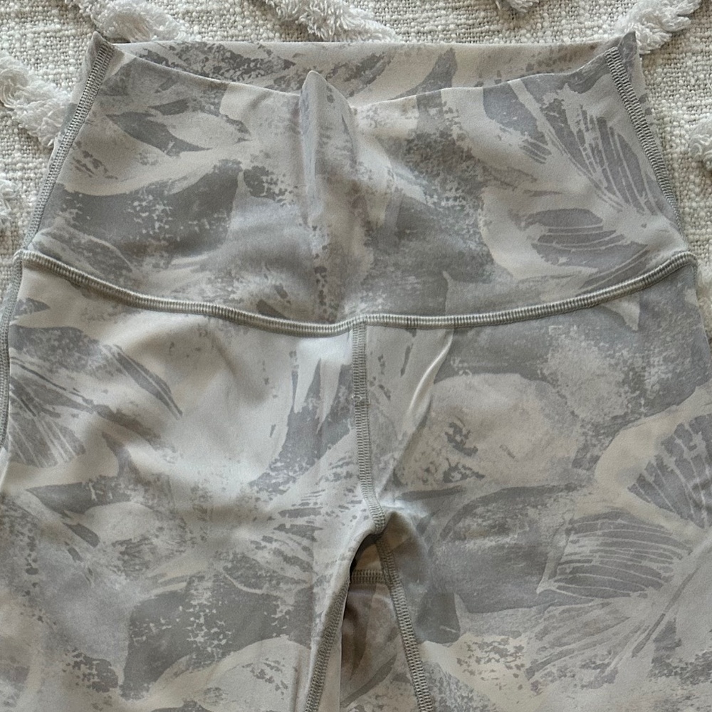 lululemon athletica Gray Patterned Leggings